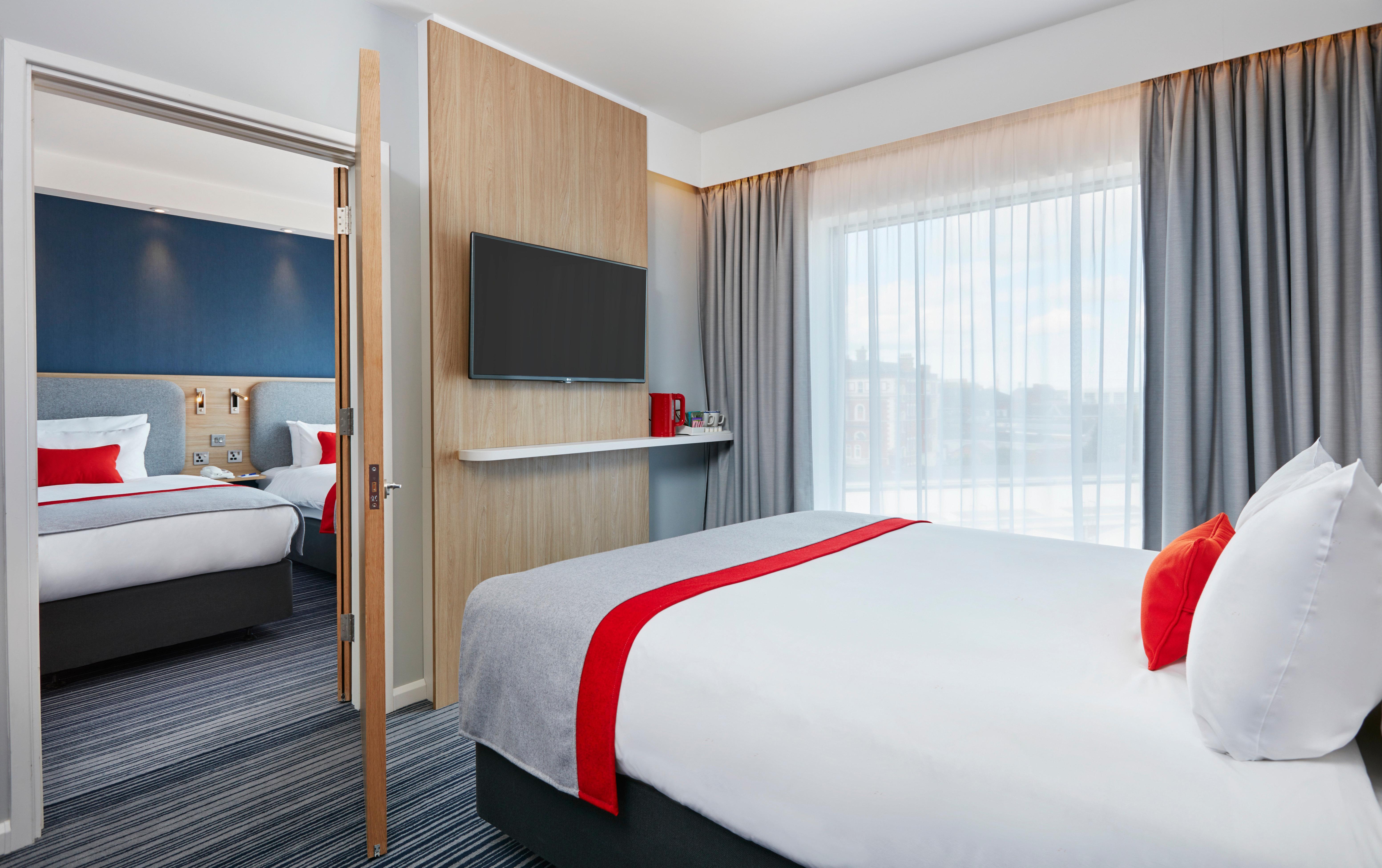 Holiday Inn Express Grimsby By Ihg Екстериор снимка