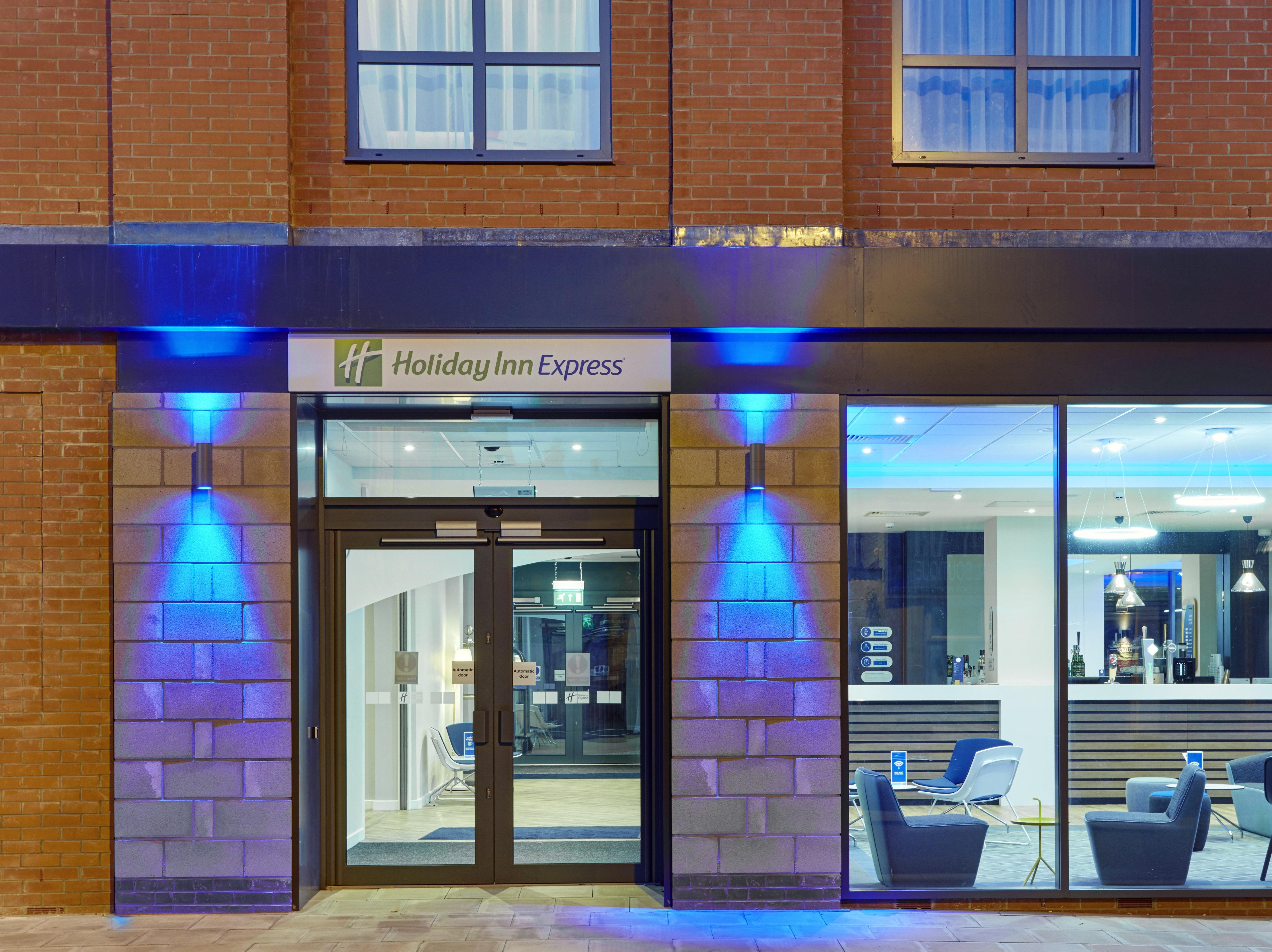 Holiday Inn Express Grimsby By Ihg Екстериор снимка